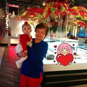 Meet your Posher, Reina